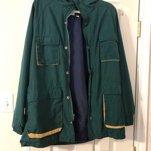 Montgomery Ward. Green. Raincoat. Size S.